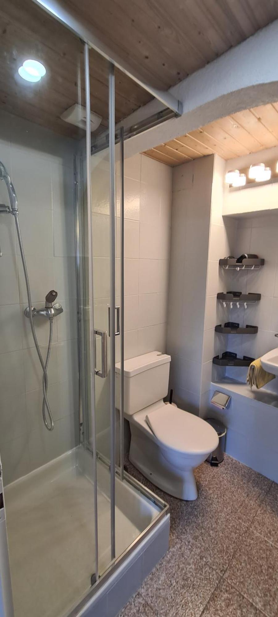 Rue Du Vieux Chateau - Beau F2 Menton Bilik gambar